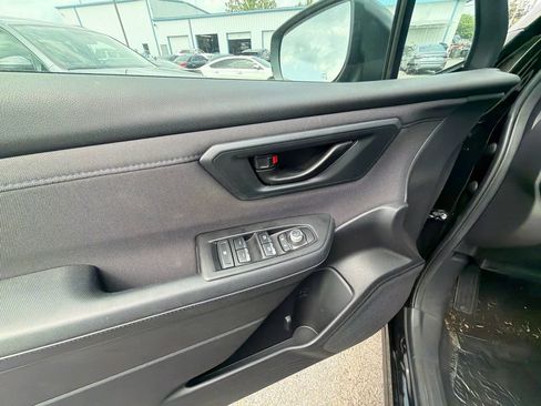 Used 2026 Subaru Forester Premium AWD/4WD image 11