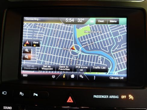 Used 2016 Ford Explorer Platinum image 27