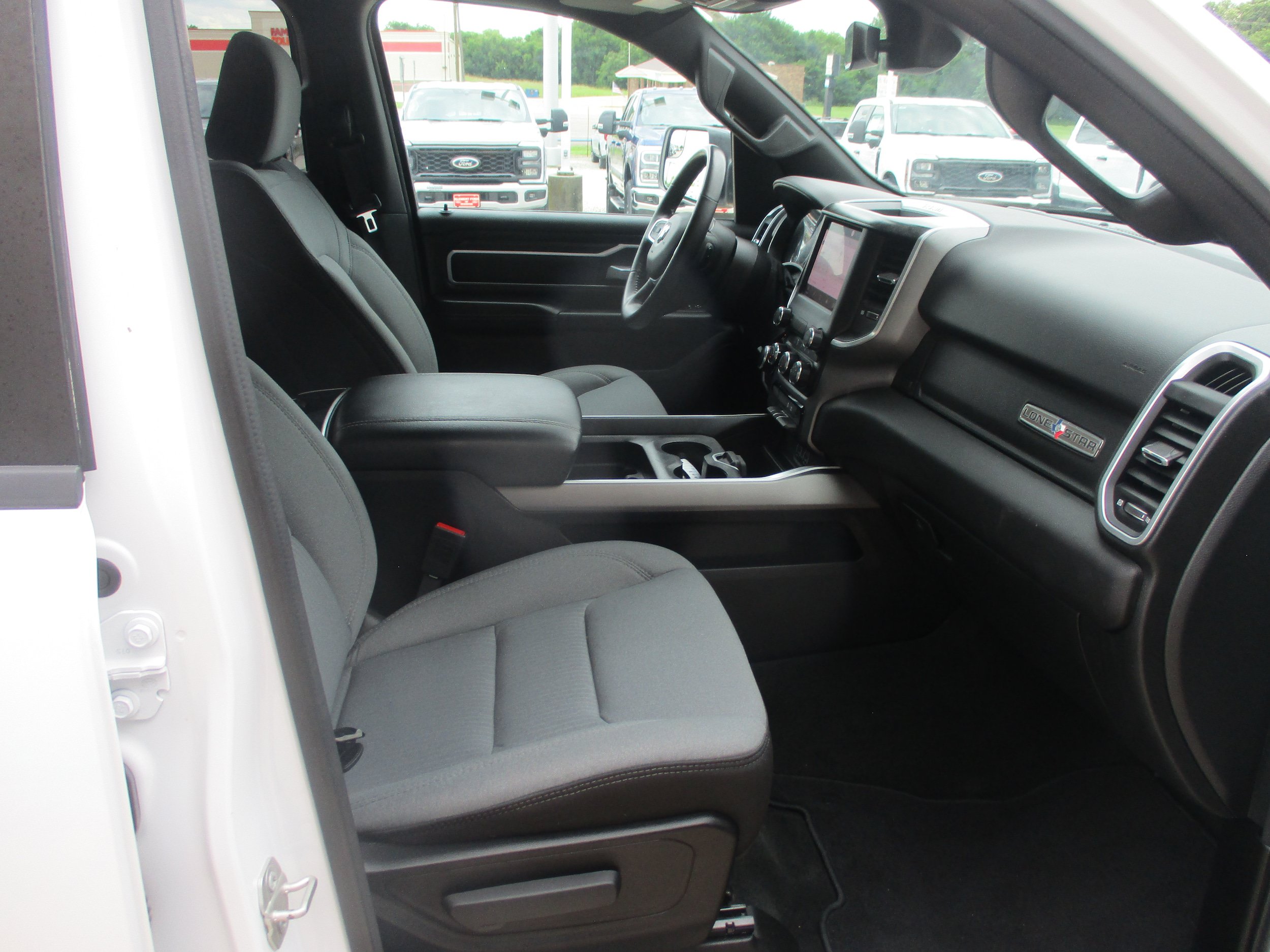 Used 2023 RAM 1500 Lone Star AWD/4WD image 11