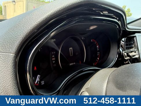 Used 2025 Dodge Durango GT RWD image 23
