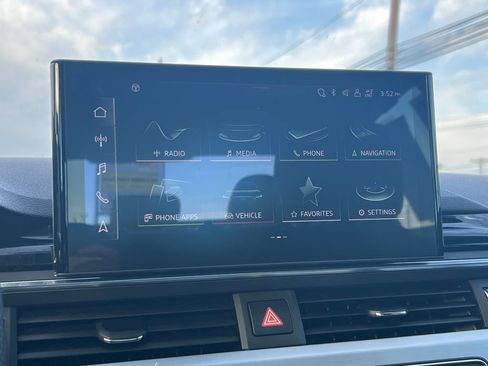 Used 2021 Audi S4 Premium Plus w/ Premium Plus Package image 21