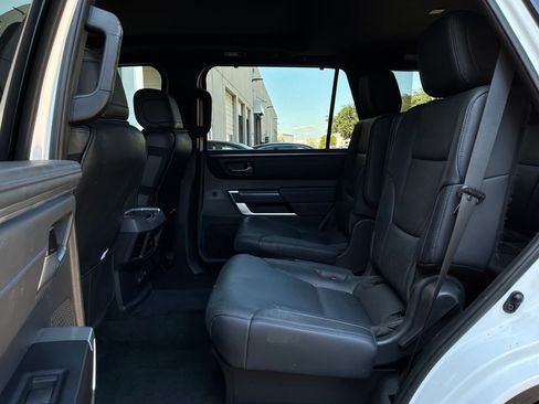Used 2024 Toyota Sequoia Platinum w/ TRD Off-Road Package AWD/4WD image 15