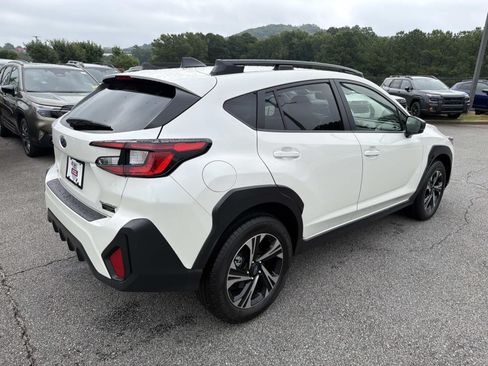 Certified 2024 Subaru Crosstrek 2.0i Premium w/ Crosstrek Mirror Package AWD/4WD image 8