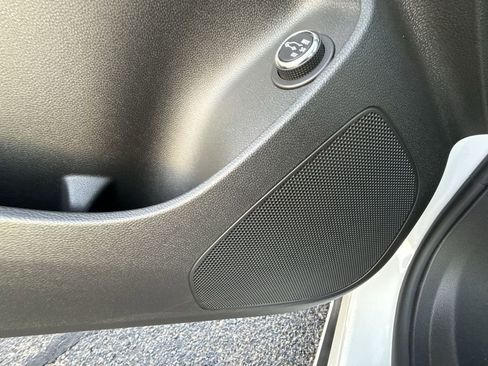 Used 2024 Buick Envista Avenir image 31