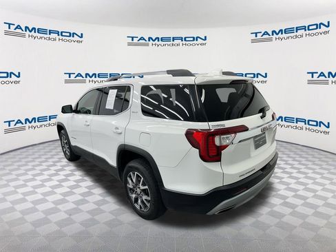 Used 2023 GMC Acadia SLT FWD image 3