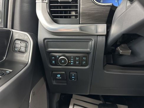 New 2025 Ford F150 Lariat w/ Equipment Group 501A Mid image 35