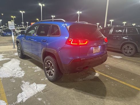 Used 2020 Jeep Cherokee Trailhawk w/ Cold Weather Group image 3
