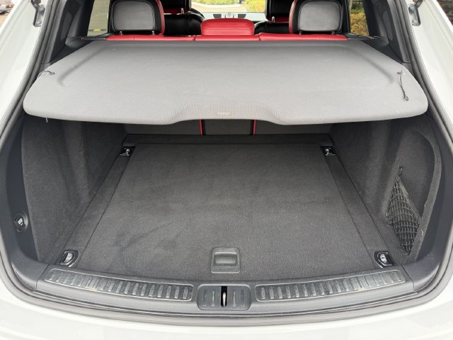 Used 2017 Porsche Macan GTS AWD/4WD image 29