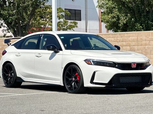 New 2026 Honda Civic Type R image 2