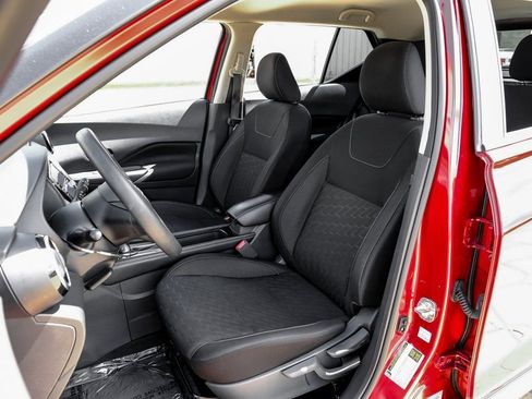 Used 2023 Nissan Kicks SV image 30