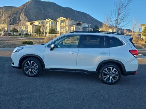 Certified 2023 Subaru Forester Limited image 6