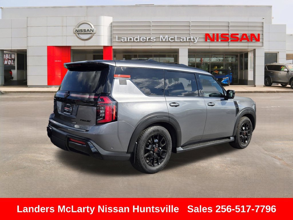 Used 2025 Nissan Armada PRO-4X AWD/4WD image 3