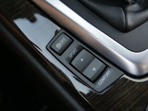 Used 2015 BMW Z4 sDrive35is image 20