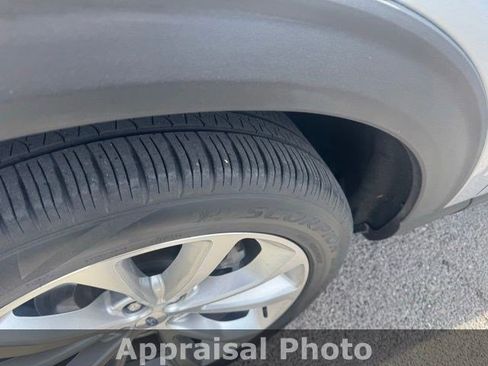 Used 2023 Ford Explorer Platinum w/ Technology Package image 7