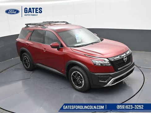 Used 2025 Nissan Pathfinder Rock Creek AWD/4WD image 49