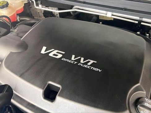 Used 2019 Chevrolet Colorado Z71 AWD/4WD image 32