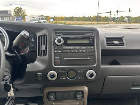 Used 2008 Honda Ridgeline RTS image 18