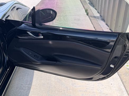 Used 2019 MAZDA MX-5 Miata Club RWD image 27