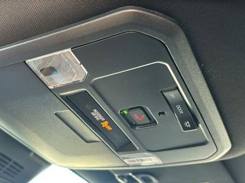 New 2025 Toyota Tacoma TRD Off-Road image 24