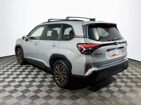 Used 2025 Subaru Forester Sport w/ Popular Package #1 AWD/4WD image 5