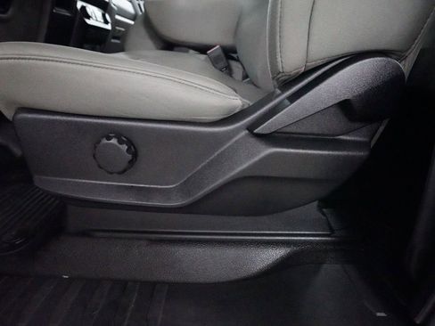 Used 2021 Ford F250 XL w/ Power Equipment Group RWD image 28