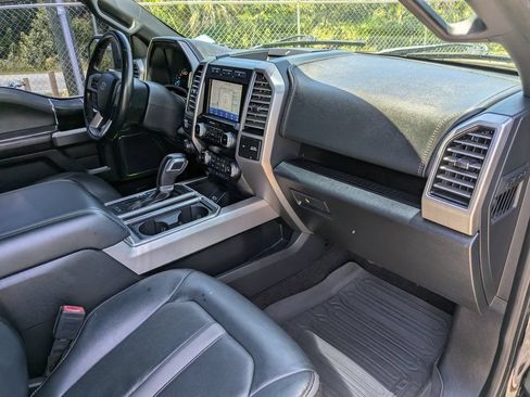 Used 2020 Ford F150 Platinum w/ Equipment Group 701A Luxury AWD/4WD image 14