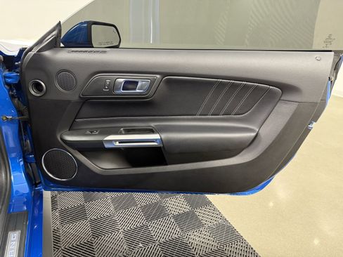 Used 2021 Ford Mustang Premium w/ Pony Package image 27