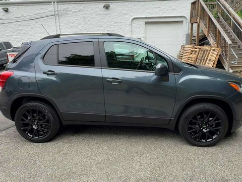 Certified 2022 Chevrolet Trax LT w/ Sport Edition AWD/4WD image 9