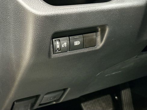 Used 2024 Toyota RAV4 XLE image 12