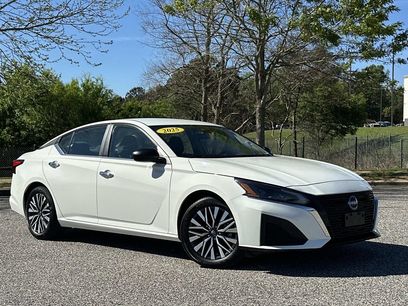 Used 2025 Nissan Altima 2.5 SV