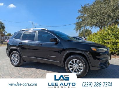 Used 2019 Jeep Cherokee Latitude w/ Popular Appearance Group