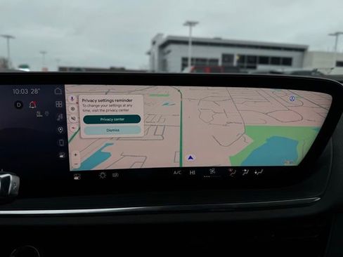 Used 2025 Buick Envision Preferred image 34