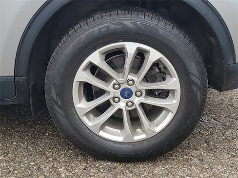 Used 2022 Ford Escape SE w/ Convenience Package image 5