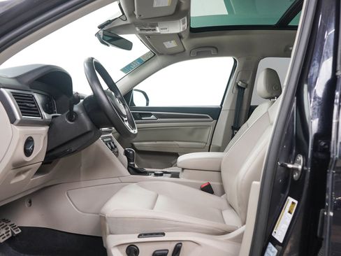 Used 2019 Volkswagen Atlas SEL AWD/4WD image 24