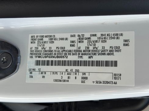 Used 2022 Ford Escape S AWD/4WD image 39