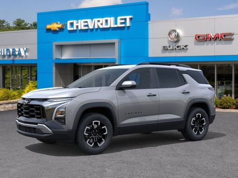 New 2026 Chevrolet Equinox ACTIV image 2