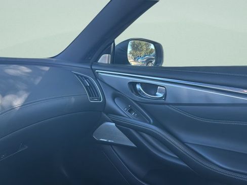 Used 2019 INFINITI Q60 3.0t Luxe AWD/4WD image 33