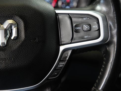 Used 2024 RAM 2500 Big Horn AWD/4WD image 34