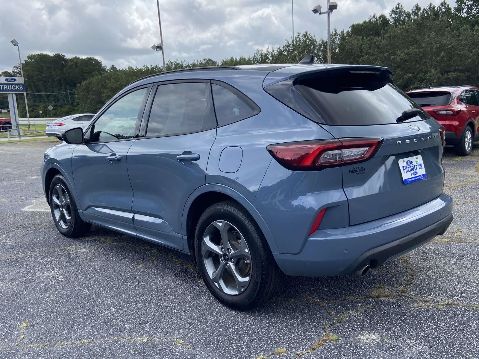 Used 2024 Ford Escape ST-Line w/ Tech Pack #1 FWD image 5