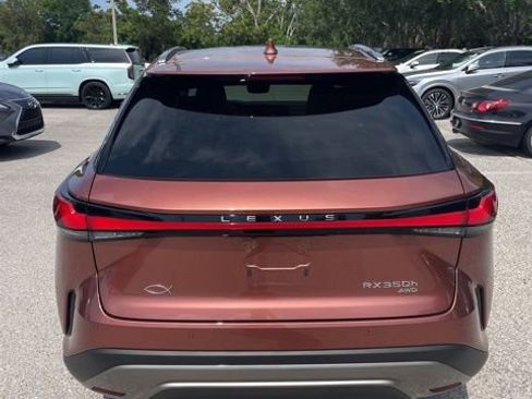 Used 2024 Lexus RX 350 w/ Convenience Package AWD/4WD image 3