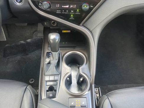Used 2024 Toyota Camry XSE FWD image 19