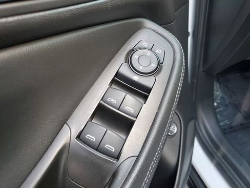 Used 2024 Buick Encore GX Sport Touring w/ Advanced Technology Package image 17