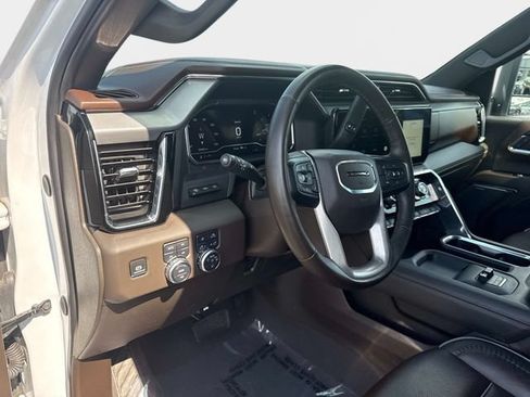 Used 2024 GMC Sierra 2500 Denali w/ Denali Reserve Package AWD/4WD image 19