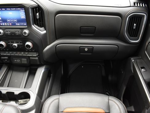 Used 2021 GMC Sierra 1500 AT4 w/ AT4 Preferred Package image 37