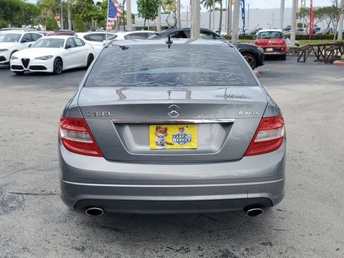 Used 2011 Mercedes-Benz C 300 4MATIC Sedan image 6