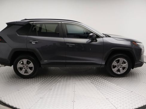 Certified 2024 Toyota RAV4 LE AWD/4WD image 7