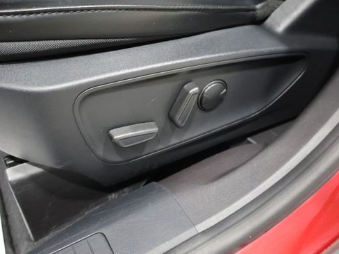 Used 2024 Ford Escape ST-Line image 12