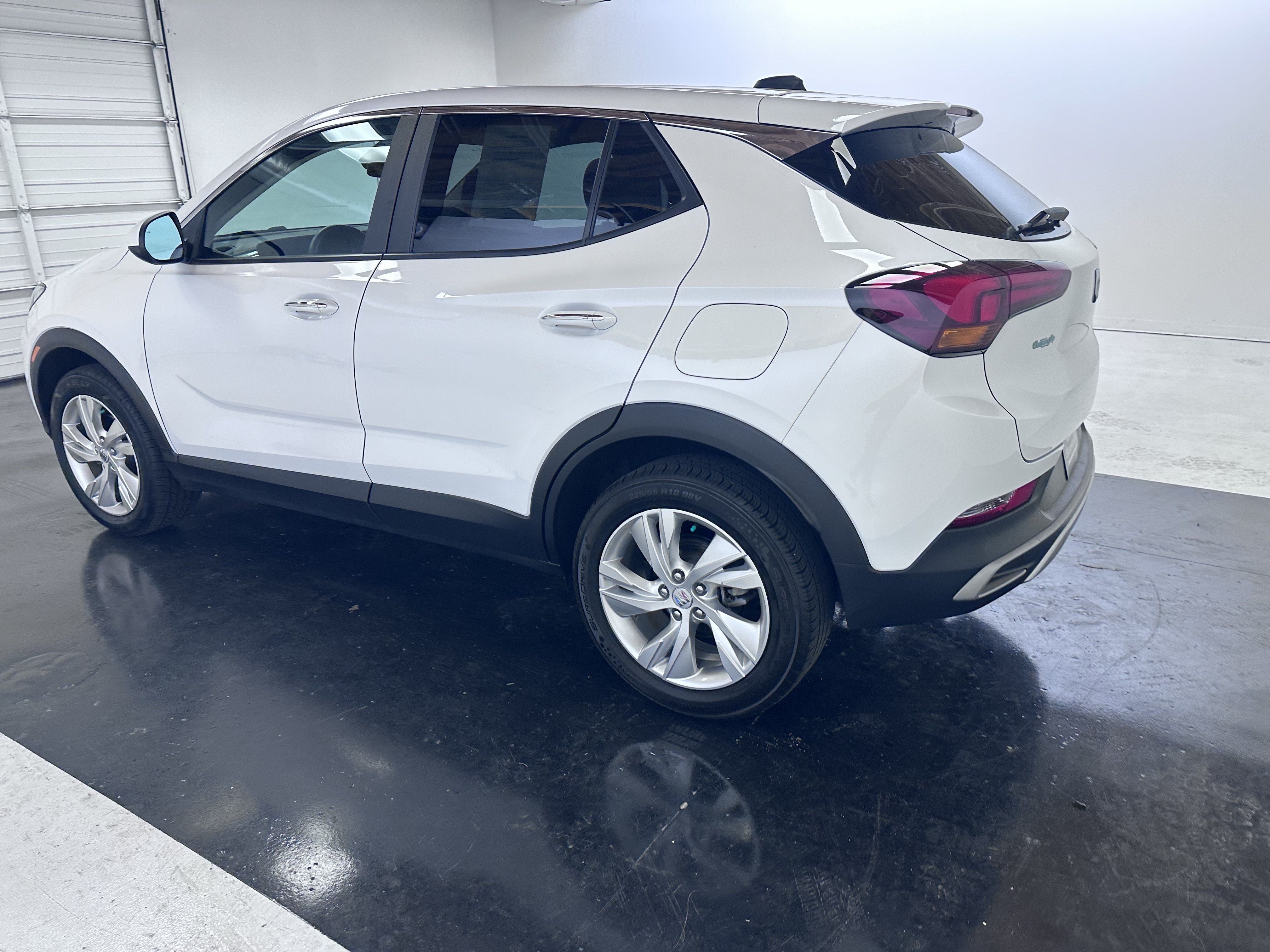 Used 2024 Buick Encore GX Preferred AWD/4WD image 12