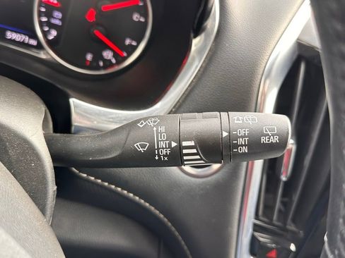 Used 2022 Chevrolet Traverse Premier w/ LPO, Floor Liner Package image 30