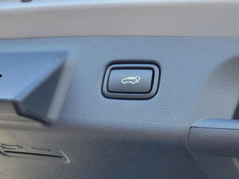 Used 2025 Hyundai Palisade SEL AWD/4WD image 34